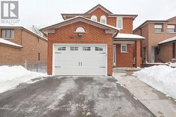 7094 DALEWOOD DRIVE  Mississauga, ON L4T 4G7