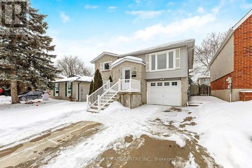 570 Halberstadt Circle, Cambridge, ON - Outdoor With Facade