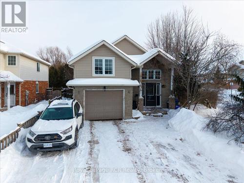 3 Wisteria Court, Kitchener, ON - Outdoor With Facade