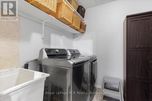 3 Wisteria Court, Kitchener, ON - Indoor Photo Showing Laundry Room