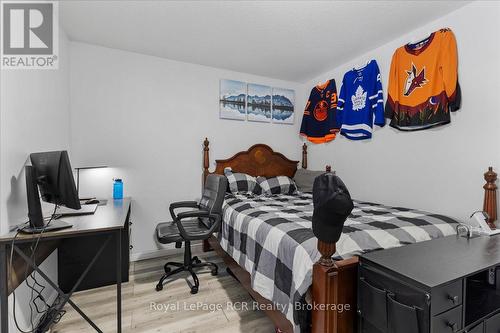 3 Wisteria Court, Kitchener, ON - Indoor Photo Showing Bedroom