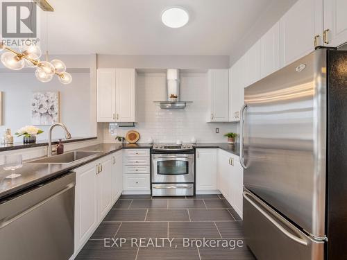 2342 Sutton Drive, Burlington, ON - Indoor Photo Showing Kitchen With Stainless Steel Kitchen With Upgraded Kitchen