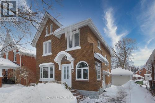 44 Troy Street, Kitchener, ON - Outdoor With Facade