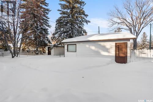 1 Macdonald Crescent, Saskatoon, SK - Outdoor