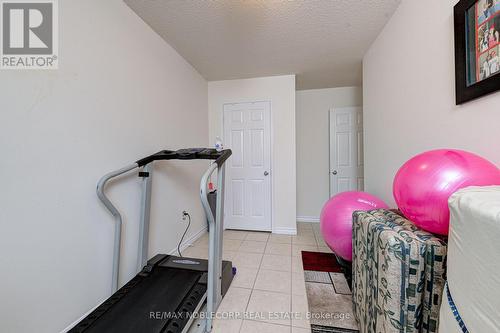 3925 Stoneham Way, Mississauga, ON - Indoor Photo Showing Gym Room