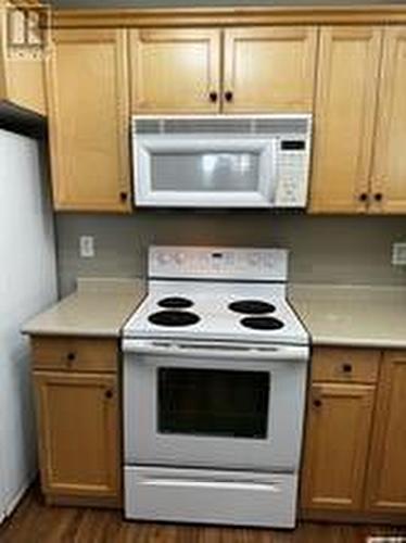 68 4101 Preston Crescent, Regina, SK - Indoor Photo Showing Kitchen