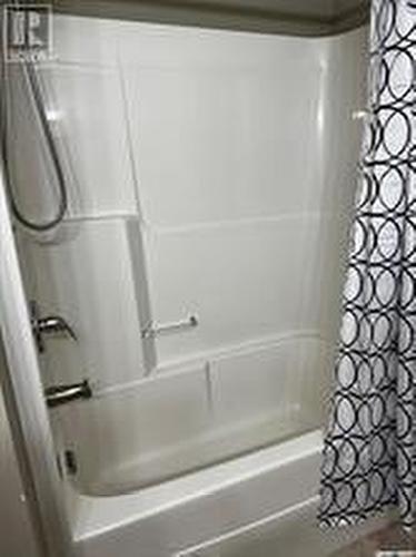 68 4101 Preston Crescent, Regina, SK - Indoor Photo Showing Bathroom