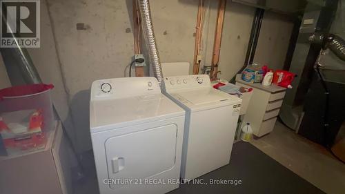 3364 Fenwick Crescent, Mississauga, ON - Indoor Photo Showing Laundry Room