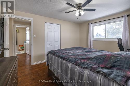 461 Strasburg Road, Kitchener, ON - Indoor Photo Showing Bedroom