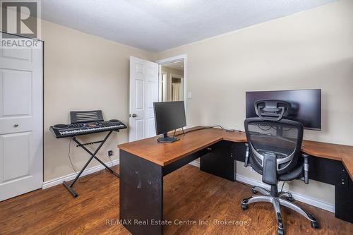 461 Strasburg Road, Kitchener, ON - Indoor Photo Showing Office