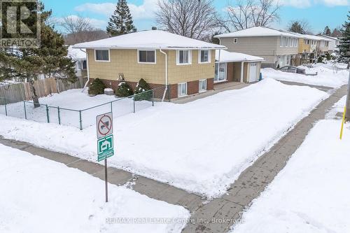 461 Strasburg Road, Kitchener, ON - Outdoor