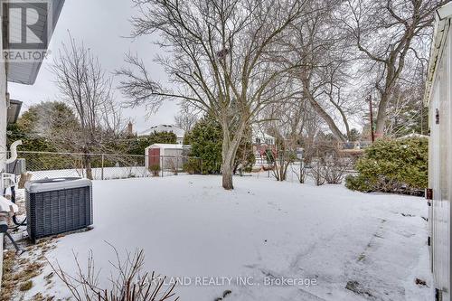 11 Maitland Avenue, Hamilton, ON - Outdoor