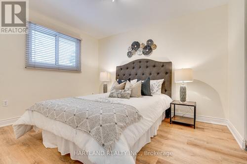 11 Maitland Avenue, Hamilton, ON - Indoor Photo Showing Bedroom