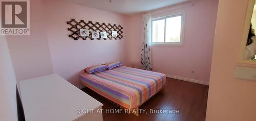 4097 Melia Drive, Mississauga, ON - Indoor Photo Showing Bedroom