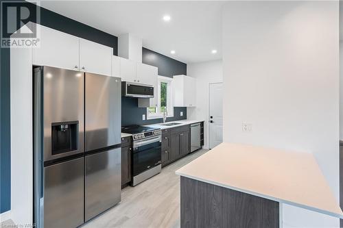 3299 Snider Road, Port Colborne, ON - Indoor Photo Showing Kitchen With Upgraded Kitchen