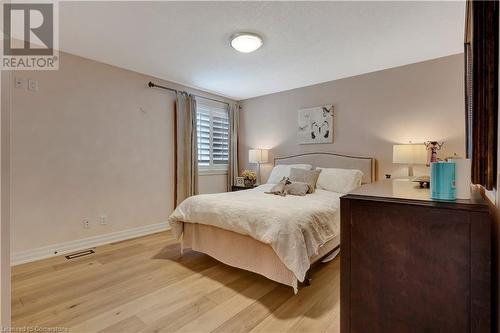 7 Jacob Gingrich Drive, Kitchener, ON - Indoor Photo Showing Bedroom