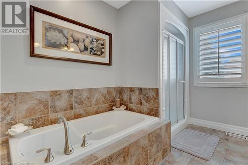 7 Jacob Gingrich Drive, Kitchener, ON - Indoor Photo Showing Bathroom