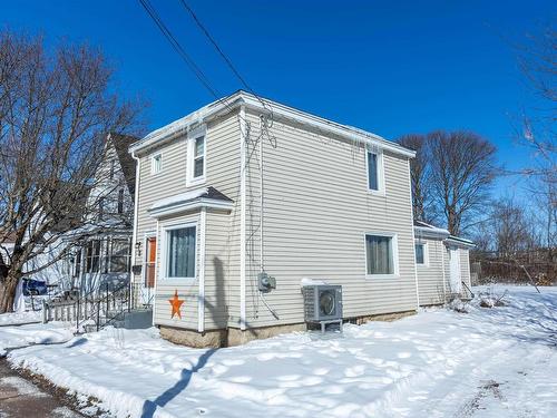 8 Lusby Street, Amherst, NS 