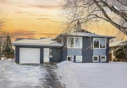 1 Aspen Cove  Winnipeg, MB R2J 3B3