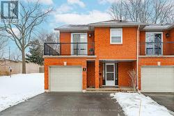 #9 - 3125 PINEMEADOW DRIVE  Burlington, ON L7M 3T7