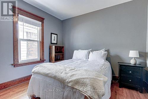 6 Thomas Janes Drive, London, ON - Indoor Photo Showing Bedroom