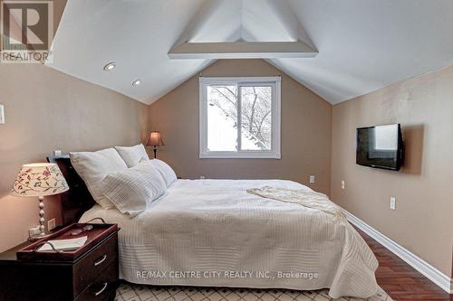 6 Thomas Janes Drive, London, ON - Indoor Photo Showing Bedroom