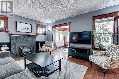 6 Thomas Janes Drive, London, ON - Indoor Photo Showing Living Room With Fireplace