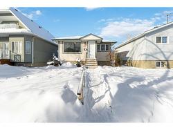 12648 71 ST NW  Edmonton, AB T5C 0L9