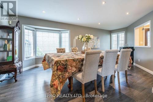 186 Locheed Drive, Hamilton, ON - Indoor Photo Showing Dining Room