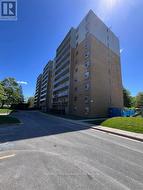 908 - 931 WONDERLAND ROAD S  London, ON N6K 2X6