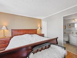 Chambre Ã  coucher principale - 