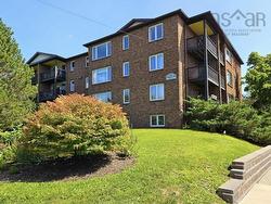 Unit 207 64 Cumberland Drive  Dartmouth, NS B2V 2C7