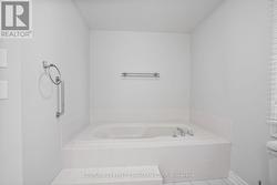 Ensuite - 