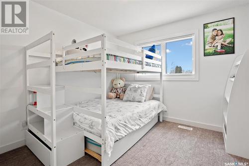 329 2Nd Street E, Saskatoon, SK - Indoor Photo Showing Bedroom