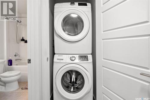 329 2Nd Street E, Saskatoon, SK - Indoor Photo Showing Laundry Room