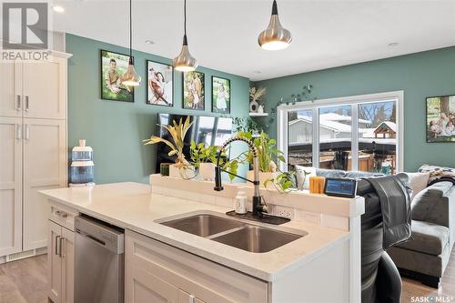 329 2Nd Street E, Saskatoon, SK - Indoor Photo Showing Kitchen With Double Sink