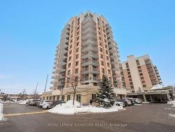 1003-810 Scollard Court  Mississauga, ON L5V 0A7