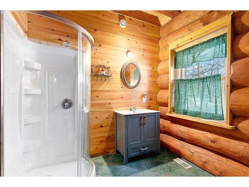 Salle de bains - 304 Ch. Du Pont-Rouge, Fort-Coulonge, QC - Indoor Photo Showing Bathroom