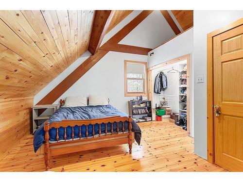 Chambre Ã Â coucher - 304 Ch. Du Pont-Rouge, Fort-Coulonge, QC - Indoor Photo Showing Bedroom