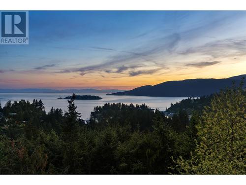 5532 Westhaven Road, West Vancouver, BC - Outdoor With Body Of Water With View