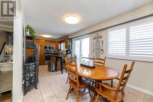 271 Cheltenham Road, Burlington, ON - Indoor Photo Showing Dining Room