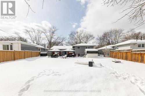 271 Cheltenham Road, Burlington, ON - Outdoor