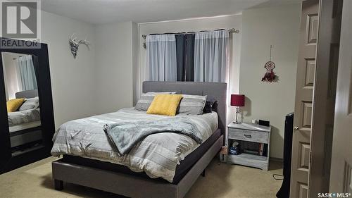 101 2501 Windsor Park Road, Regina, SK - Indoor Photo Showing Bedroom