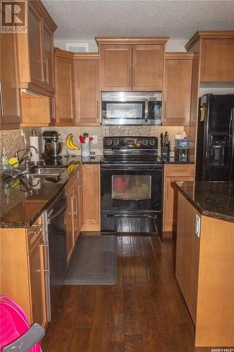 101 2501 Windsor Park Road, Regina, SK - Indoor Photo Showing Kitchen