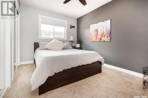 6106 1St Avenue N, Regina, SK - Indoor Photo Showing Bedroom