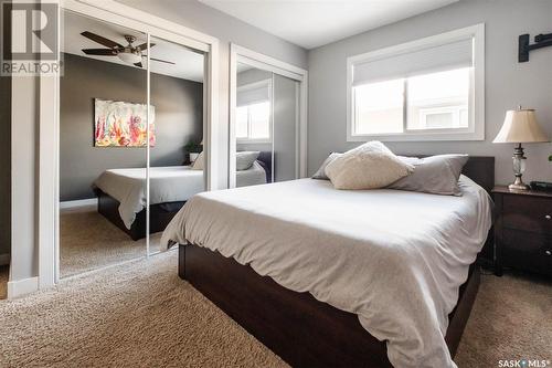 6106 1St Avenue N, Regina, SK - Indoor Photo Showing Bedroom