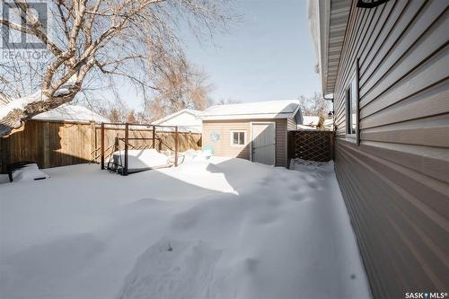 6106 1St Avenue N, Regina, SK - Outdoor