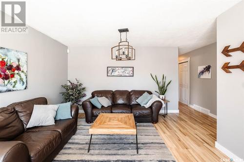 6106 1St Avenue N, Regina, SK - Indoor Photo Showing Living Room