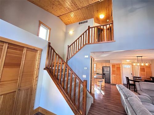 93-4868 Riverview Drive, Edgewater, BC - Indoor Photo Showing Other Room