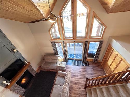 93-4868 Riverview Drive, Edgewater, BC - Indoor Photo Showing Other Room With Fireplace